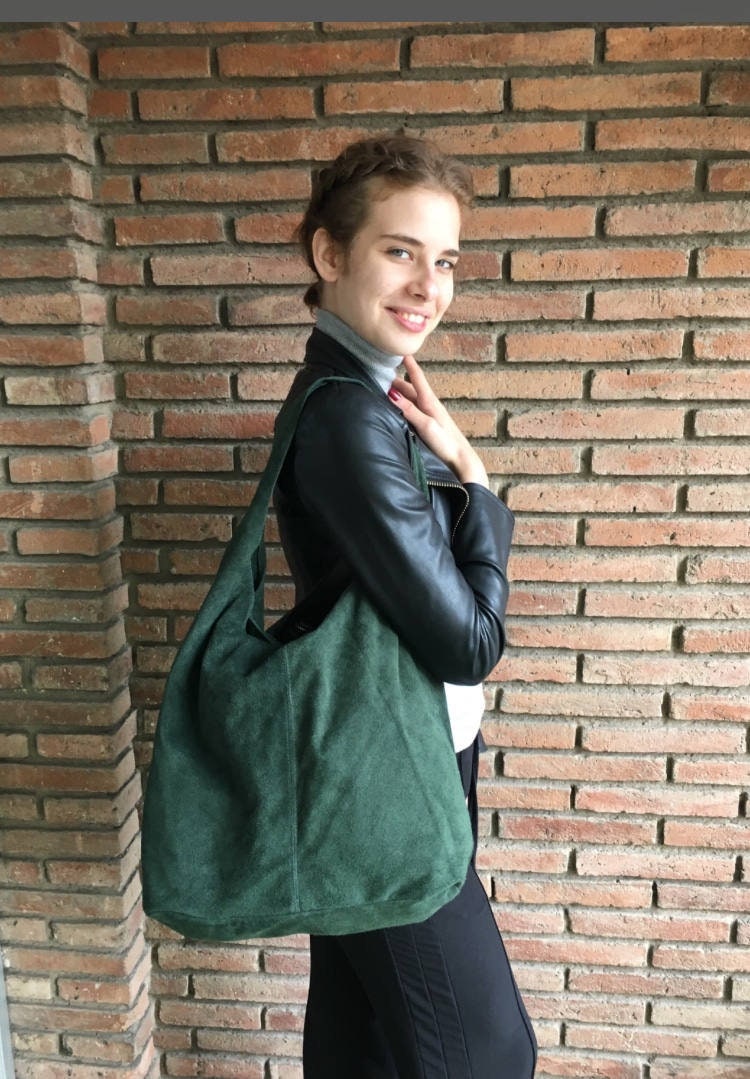 Large SLOUCH leather bag in light GRAY with ZIPPER. Suede tote bag. Soft natural suede bag. Boho bag. Grey suede bag. Laptop or book bag