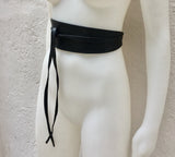 Obi belt in soft leather. Wrap belt in BLACK. Waist belt in BLACK. Wraparound belt in black genuine leather. Boho black waist cinch belt.