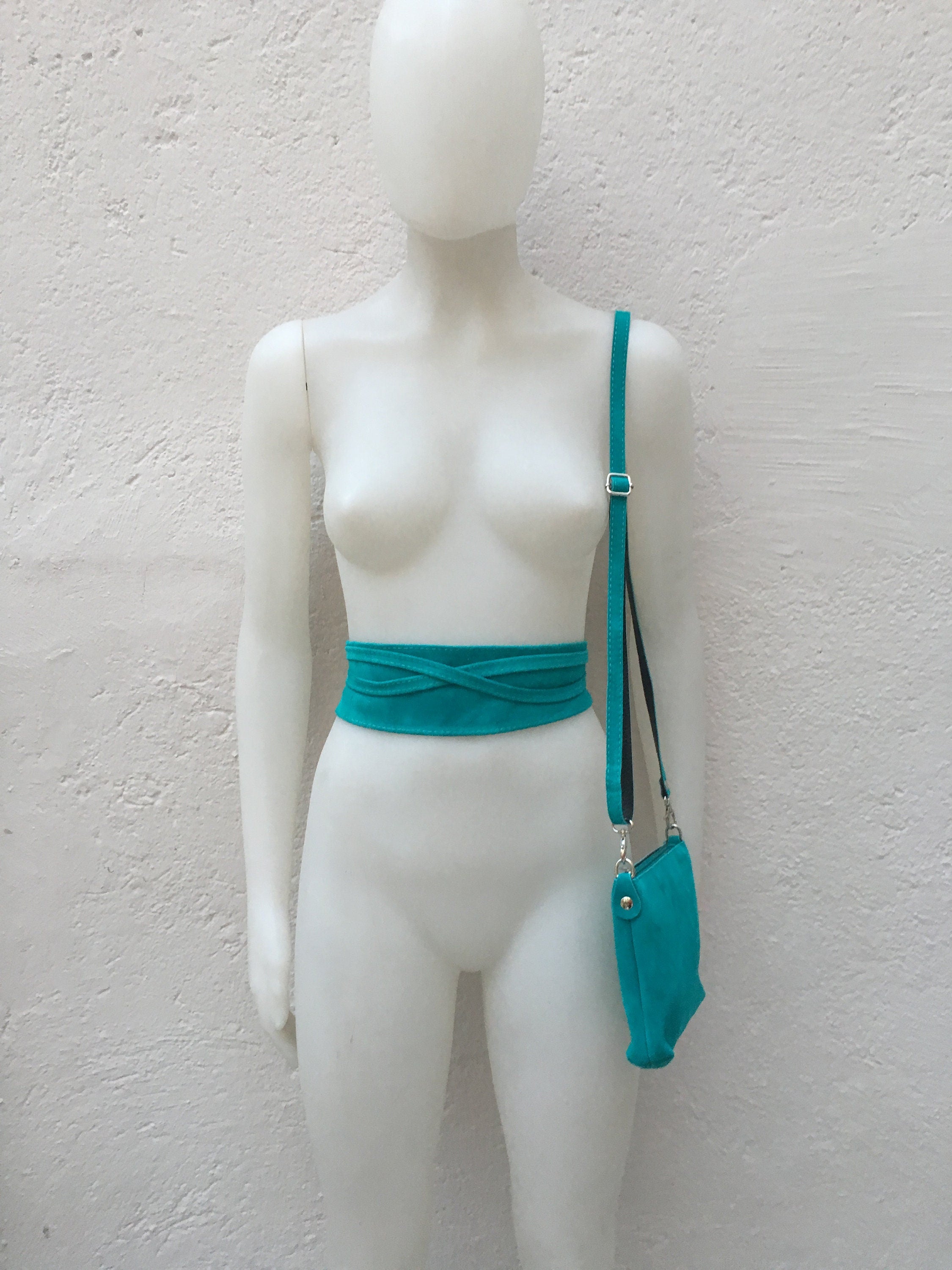TURQUOISE suede OBI belt in natural soft leather. Blue waist belt. Soft leather belt, beige sash, boho belt, boho wrap belt