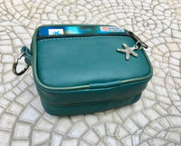 Dark green wallet in genuine leather. Small coin purse , fits credit cards, coins, bills. Keyring inside. Belt purse, waist bag ONLY,NO BELT