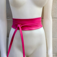 Obi belt in soft leather. Wrap belt in HOT PINK. Waist belt in PINK. Magenta wraparound belt. Shocking pink sash. Fuchsia boho dress belts.