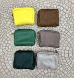 Zipper coin purse in camel brown. Genuine leather. Small wallet for cards, coins and notes. Small zipper purse.