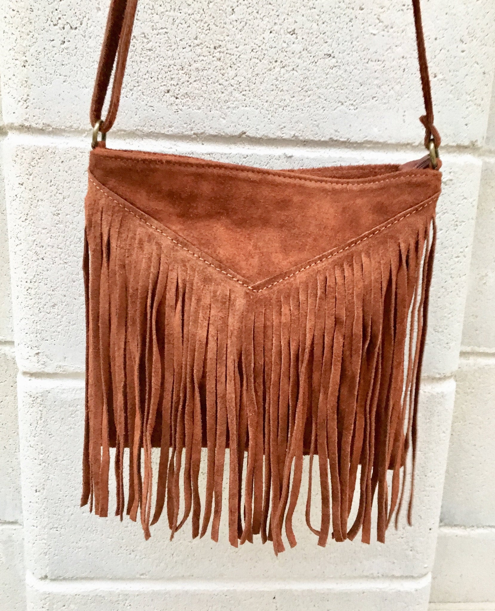 Rusty brown suede bag. Boho genuine leather bag with FRINGES. Dark camel messenger hippy bag. Small brown fringed suede purse.