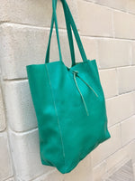 Tote bag in turquoise GREEN. Genuine leather shopper bag. Laptop bag, office bag to carry your tablet or books. Grain leather tote bag.Hobo