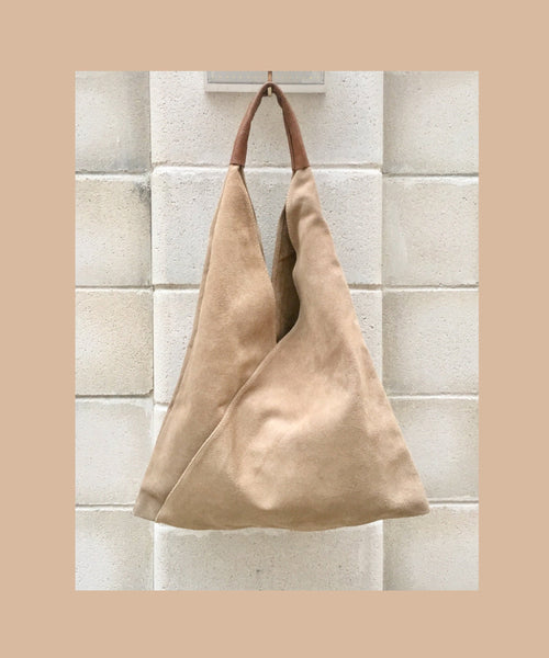 Slouch leather bag in BEIGE . Large shoulder leather bag. Boho bag. Laptop bags in suede. Large suede leather bag. BEIGE suede bag.