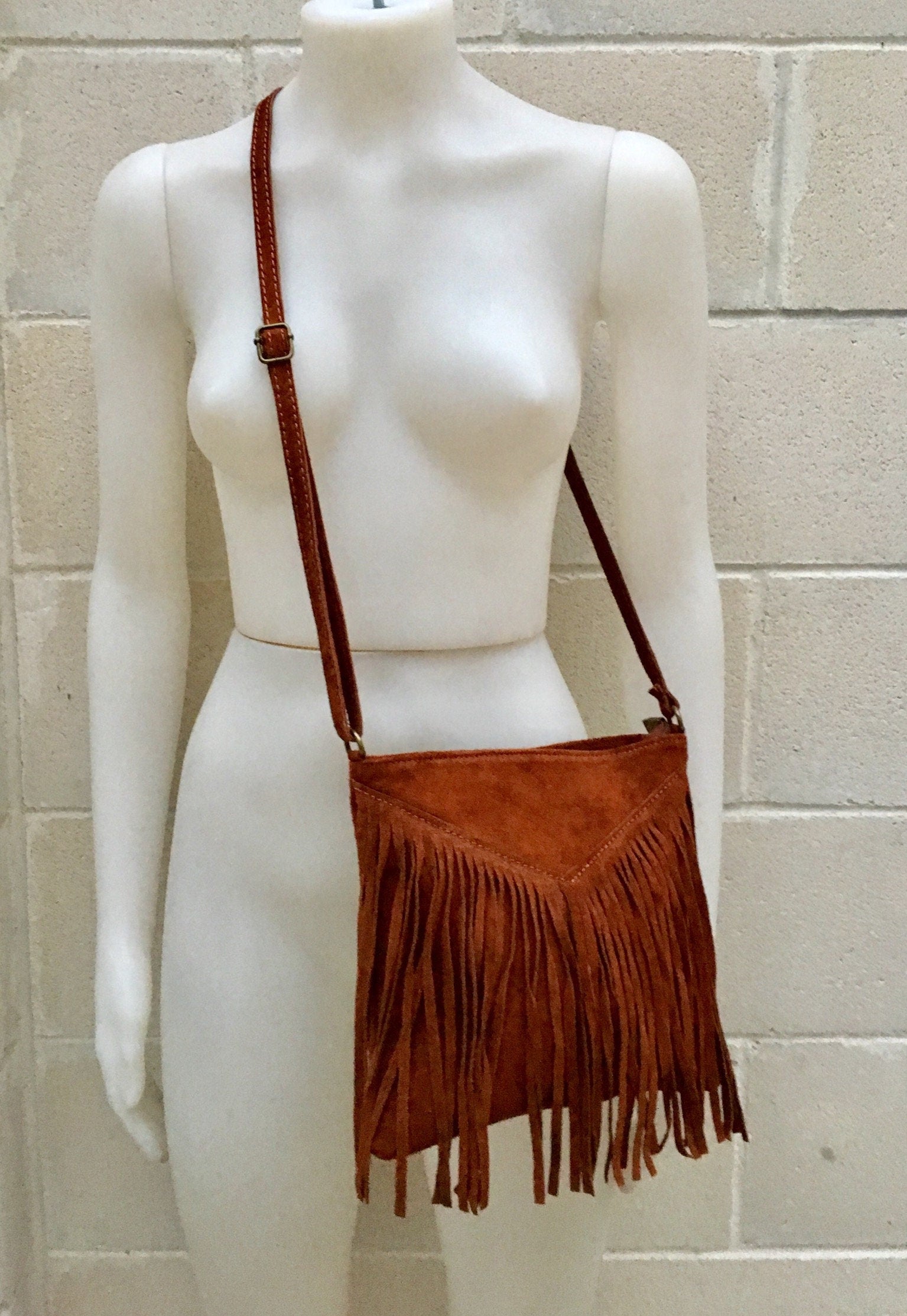 Rusty brown suede bag. Boho genuine leather bag with FRINGES. Dark camel messenger hippy bag. Small brown fringed suede purse.