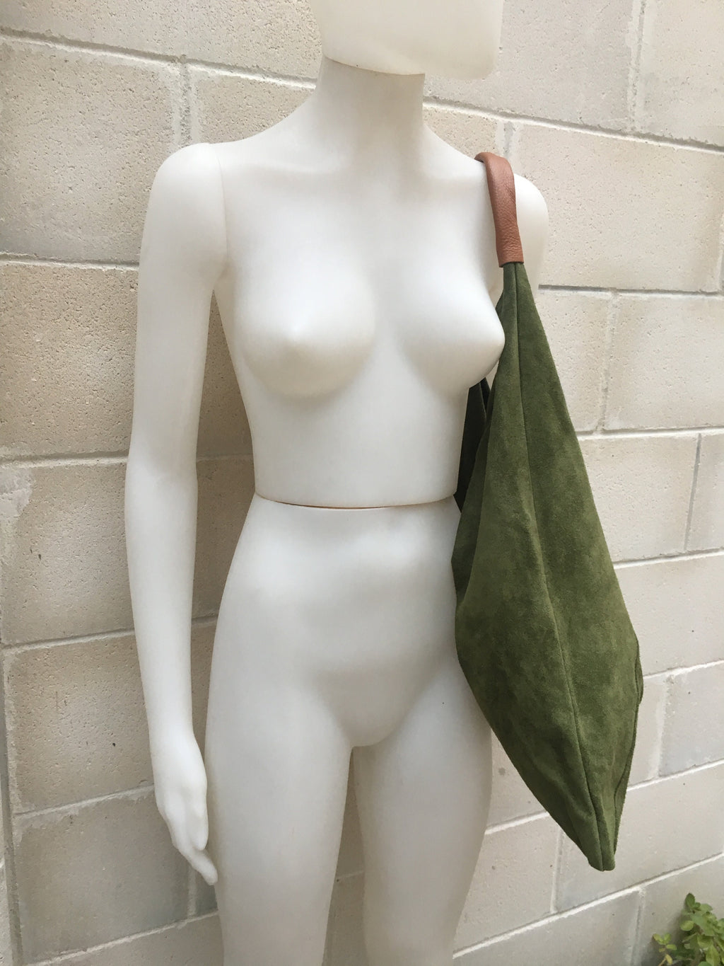 Slouch leather bag in moss GREEN . Large shoulder leather bag. Boho bag. Laptop bags in suede. Large suede leather bag. Origami purse.