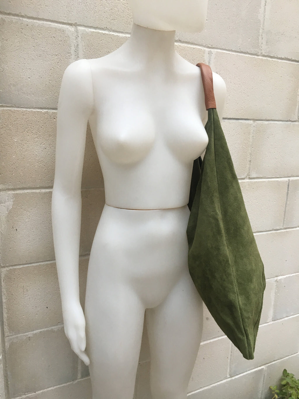 Slouch leather bag in moss GREEN . Large shoulder leather bag. Boho bag. Laptop bags in suede. Large suede leather bag. Origami purse.