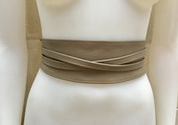 Obi belt in soft leather.Wrap belt in DARK BEIGE. Waist belt in taupe color.Light brown wraparound belt.Genuine leather boho belt.Reversible