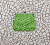 Crochet coin purse. LIGHT GREEN kiss lock purse. Retro clip purse, hand crocheted with metallic frame in silver. Grandma retro purses