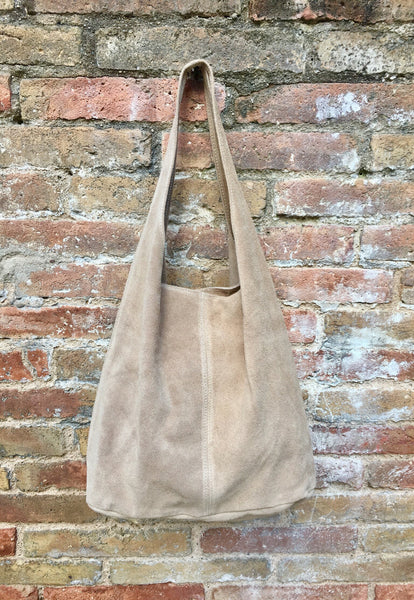 Large TOTE leather bag in BEIGE with zipper.Beige slouch bag. Soft natural suede leather bag. Boho bag. BEIGE suede bag.