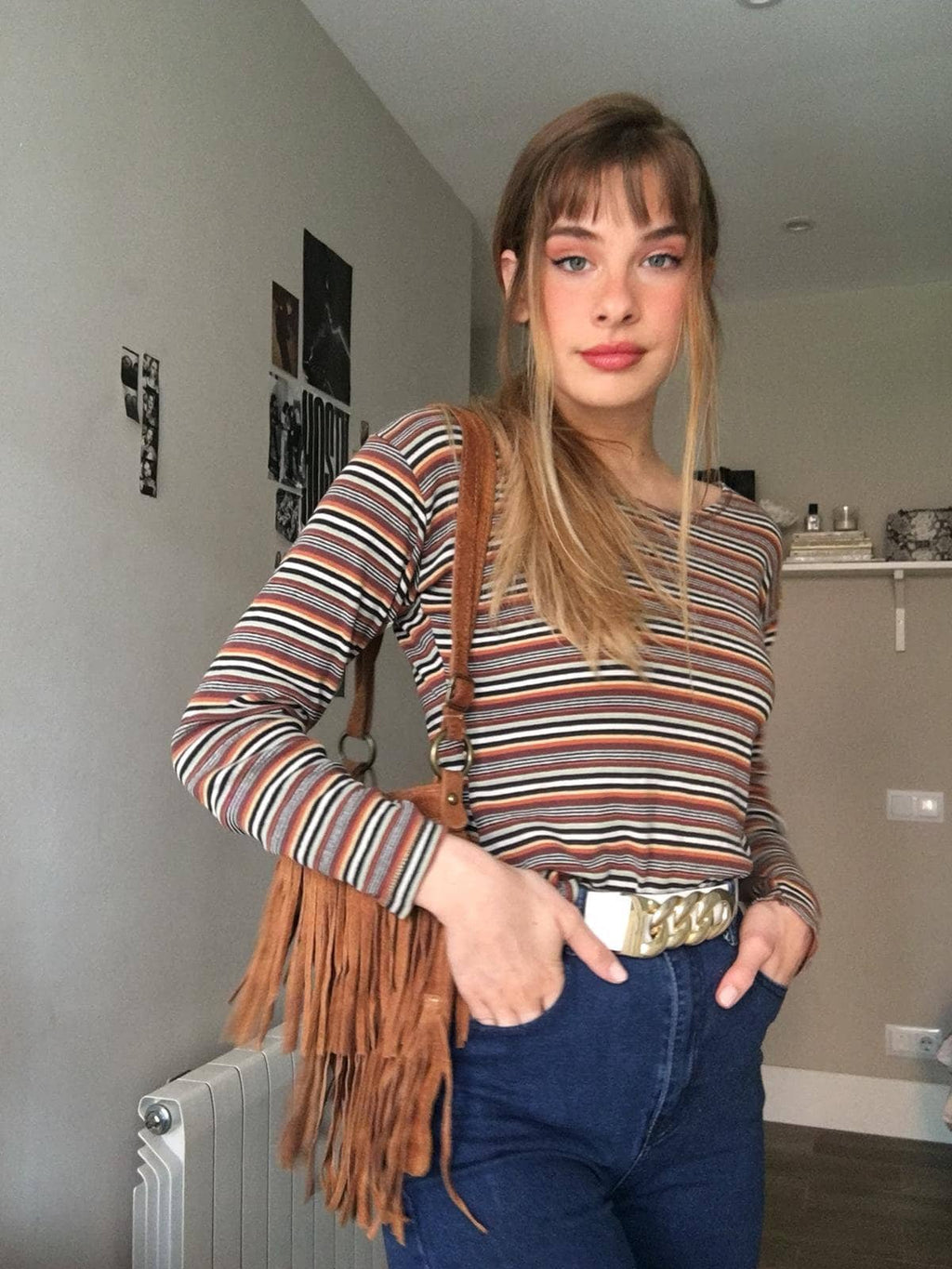 Cross body bag. BOHO suede leather bag in CAMEL brown with FRINGES. Larger model. Messenger bag in genuine suede. Crossbody hippy bag