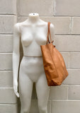 Tote leather bag in CAMEL brown. Genuine leather shopper in saddle brown closed with a ZIPPER . Large TAN brown bag for your laptop, books