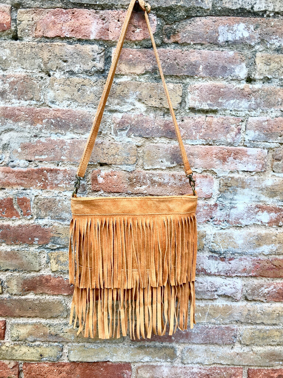 Cross body bag. BOHO suede leather bag in light CAMEL brown with FRINGES. Larger model. Messenger bag in genuine suede. Crossbody hippy bag