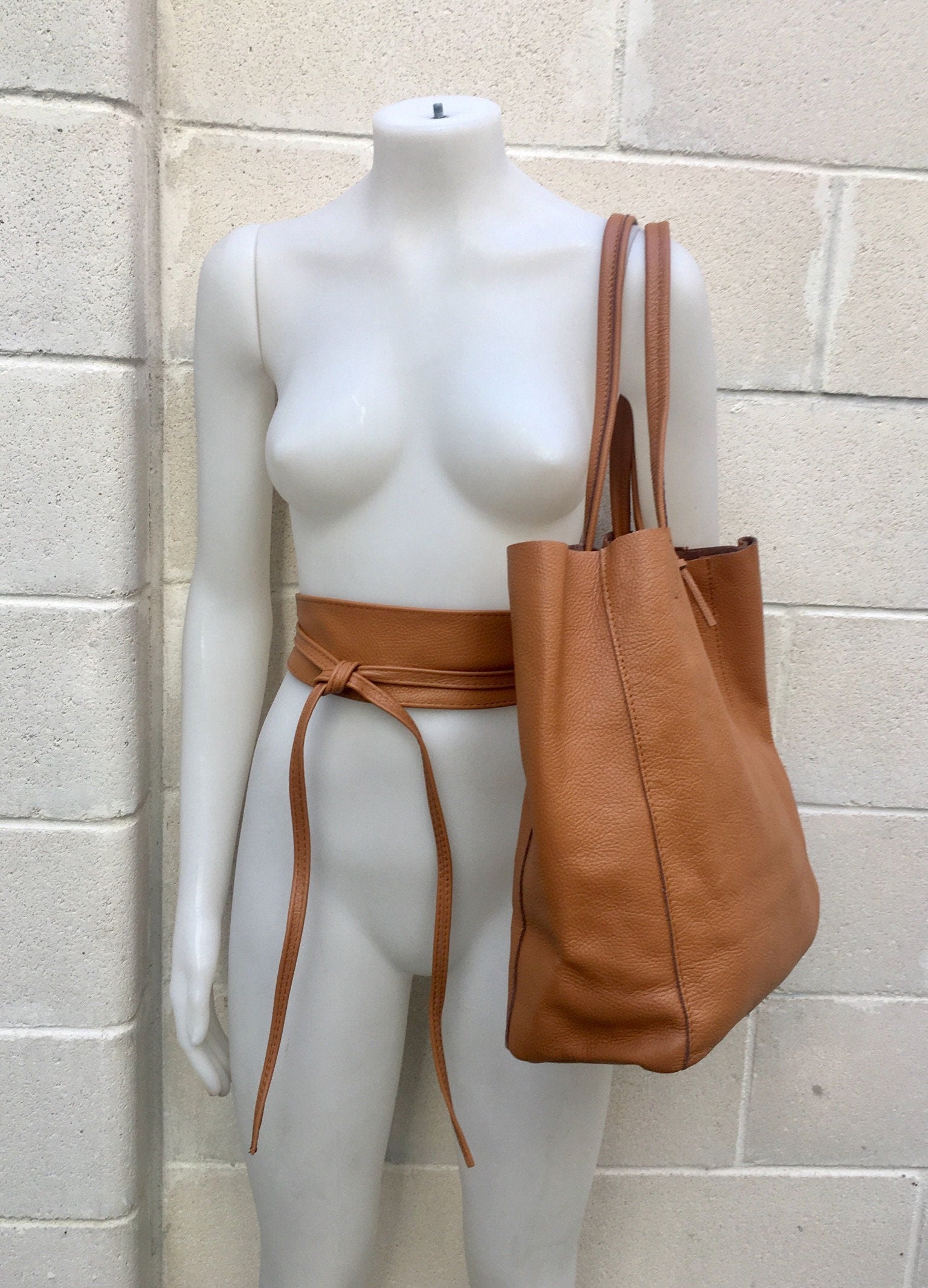 Obi belt in soft leather. Wrap belt in CAMEL BROWN. Waist belt in TOBACCO. Wraparound belt in brown genuine leather. Boho tan wide belt.