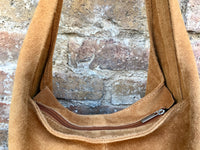 Slouch bag.Large TOTE leather bag in CAMEL brown with zipper.Genuine leather bag.Light tobacco color laptop bags. Large shopper leather bag.