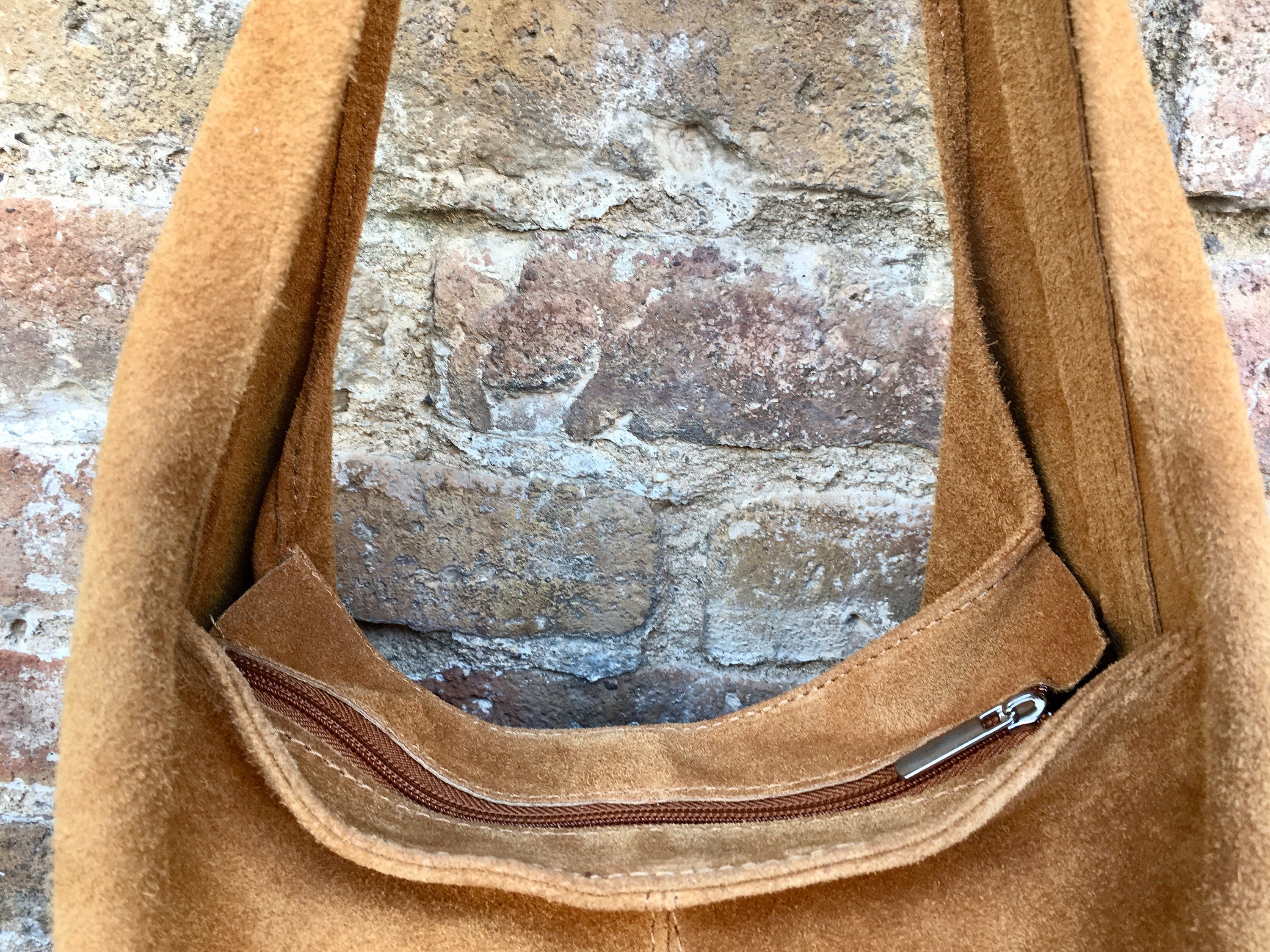 Slouch bag.Large TOTE leather bag in CAMEL brown with zipper.Genuine leather bag.Light tobacco color laptop bags. Large shopper leather bag.