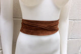 Obi belt in suede. Wrap belt in DARK saddle brown. Genuine leather wraparound belt. Dark CAMEL brown leather belt, dark tobacco waist belt