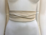 Cream obi belt in soft leather. Wrap belt in light beige. Wide waist belt in genuine leather. Genunine leather wraparound boho dress belt