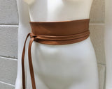 Obi belt in soft leather. Dark CAMEL BROWN wrap belt. TOBACCO waist belt. Wraparound belt in brown genuine leather. Saddle brown cinch belt