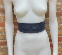 Obi belt in soft leather. Wrap belt in BLUE. Waist belt in NAVY. Wraparound belt in blue genuine leather. Boho navy belt.