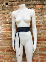 Obi belt in soft leather. Wrap belt in BLUE. Waist belt in NAVY. Wraparound belt in blue genuine leather. Boho navy belt.