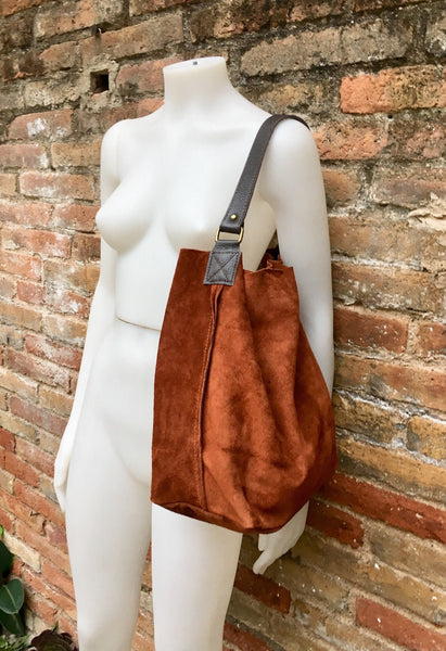 Slouch leather bag in rusty brown. Dark saddle brown hobo bag. Boho bag.Book or tablet bags in suede. Dark camel brown soft leather shopper