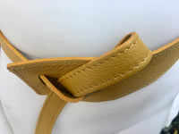 Obi belt in genuine leather. Wrap belt in MUSTARD color. Waist belt in yellow. Mustard color wraparound belt. Genuine leather 80s style belt