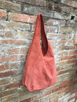 Slouch bag. Large tote leather bag in ORANGE with ZIPPER. Soft natural suede leather shopper bag. Boho orange carry all bag. Large hobo bag