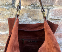 Slouch leather bag in rusty brown. Dark saddle brown hobo bag. Boho bag.Book or tablet bags in suede. Dark camel brown soft leather shopper