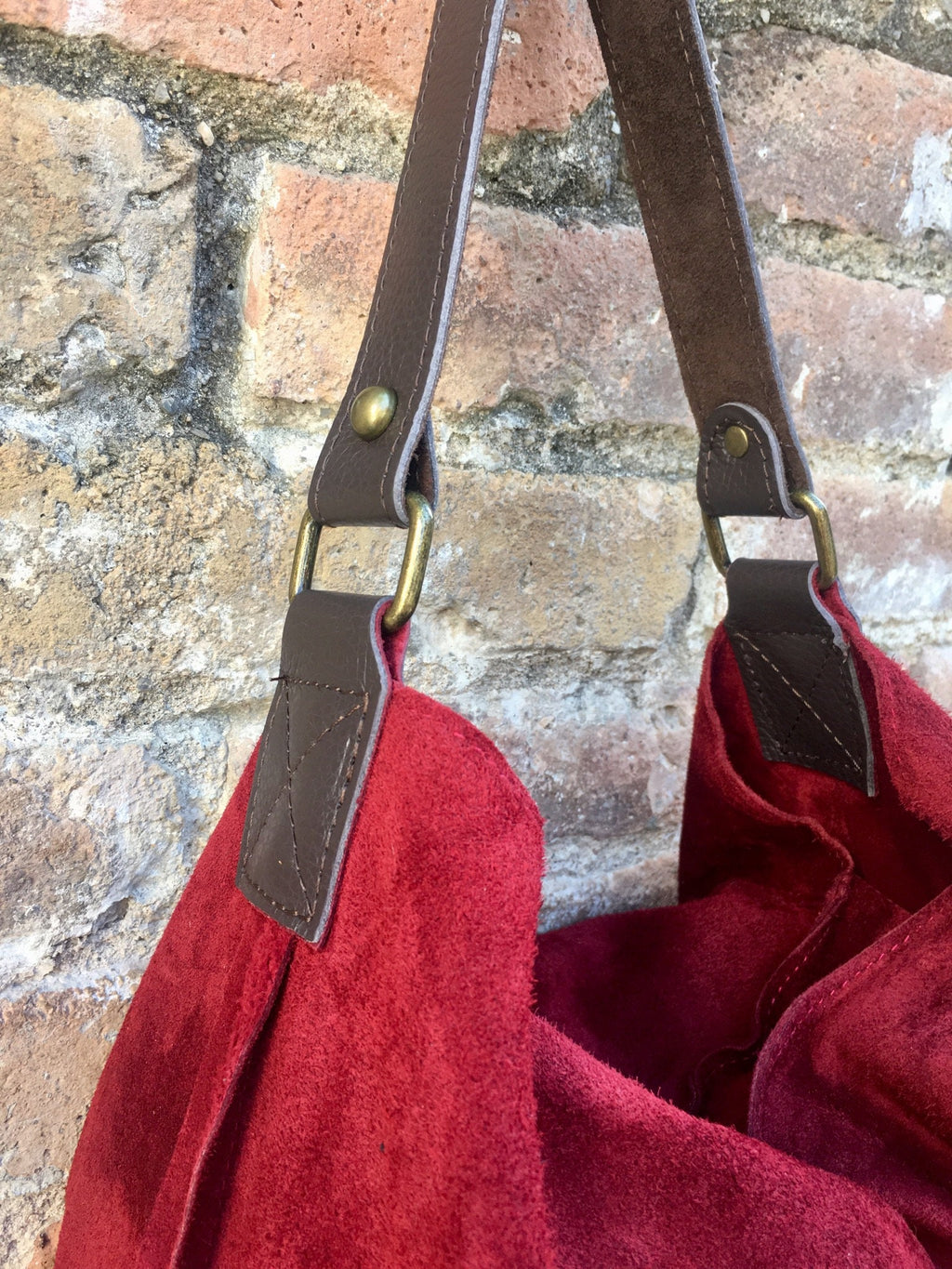 Slouch leather bag in light BURGUNDY. Dark RED hobo bag. Boho bag.Book or tablet bags in suede. Wine red soft leather shopper
