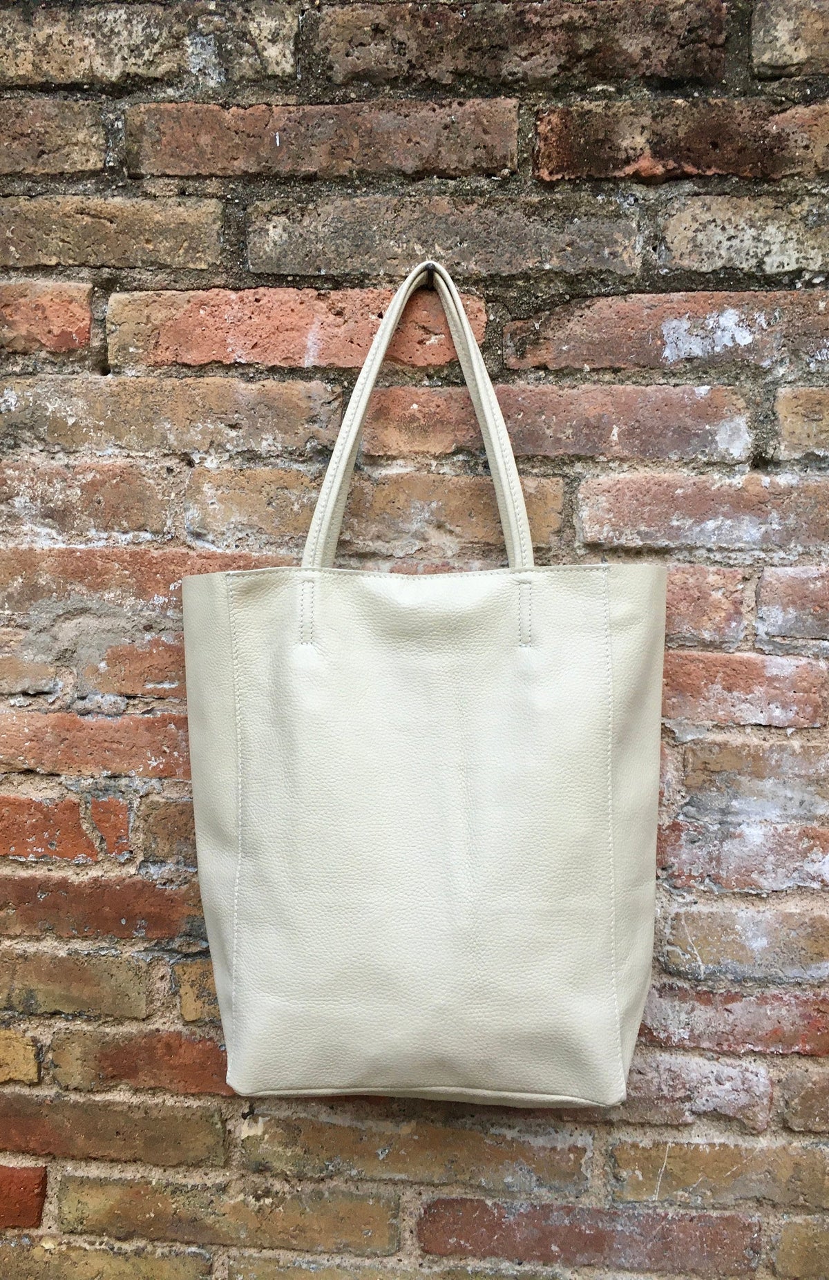 Tote leather bag in cream color with ZIPPER.Leather shopper in a very light beige. Soft GENUINE leather Large bag for your laptop,books