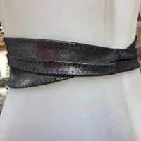 SILVER leather OBI belt. Wide waist belt in soft genuine leather. Metallic shine wraparound belt, boho dress belt in silver color leather.