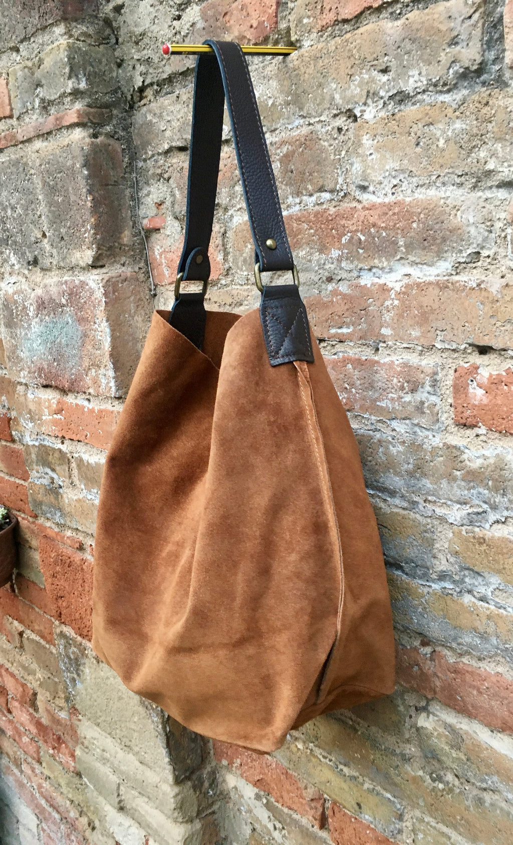 Slouch leather bag in rusty brown. Dark saddle brown hobo bag. Boho bag.Book or tablet bags in suede. Dark camel brown soft leather shopper