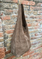 Slouch bag.Large TOTE leather bag in taupe. Soft natural suede leather bag. With ZIPPER. Boho bag. Light brown suede bag. Brown shopper