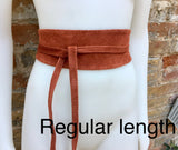 Wide obi belt in suede. Wrap belt in terracotta brown- ORANGE. Genuine leather soft suede sash, rusty brown suede wraparound boho belt