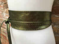 GREEN leather OBI belt. Wide waist belt in soft genuine leather. Metallic shine wraparound belt, boho dress belt in silver color leather.