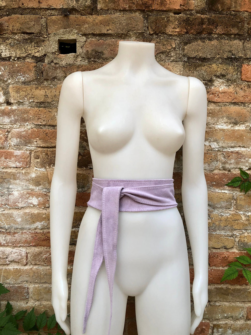light PURPLE obi belt. Wrap belt in soft suede.Wraparound waistbelt. Wide model. Boho dress belt in mauve purple genuine leathet. soft belt