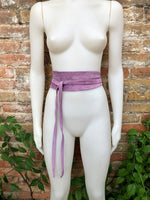 Light purple suede OBI belt, SASH in genuine soft suede,waist belt, boho dress belt, genuine leather wrapatound belt, mauve studded belt