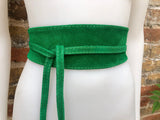 Green suede OBI belt, wraparound belt in soft suede. Genuine leather waist belt, boho GREEN sash. Wrap belt in GREEN suede leather.