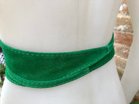 Green suede OBI belt, wraparound belt in soft suede. Genuine leather waist belt, boho GREEN sash. Wrap belt in GREEN suede leather.