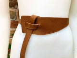 Leather 80s style obi belt . Wrap belt in camel BROWN. Waist belt in genuine leather. Saddle brown wraparound belt.Tobacco Brown dress belt