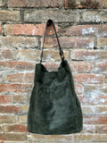 Slouch leather bag in dark GREEN. Soft hobo shoulder bagn with ZIPPER. Book or tablet bags in suede. Dark GREEN suede bag. Dark green purse