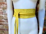 Bright YELLOW obi belt in suede. Wrap belt in genuine leather. Wraparound belt in YELLOW color, Wide waistbelt in soft suede. Dress belt