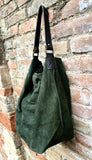 Slouch leather bag in dark GREEN. Soft hobo shoulder bagn with ZIPPER. Book or tablet bags in suede. Dark GREEN suede bag. Dark green purse