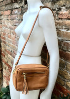 Small leather bag in Camel brown. Cross body bag, shoulder bag in GENUINE leather. Saddle brown leather bag with adjustable strap and zipper