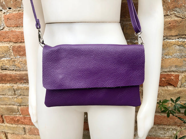 Small leather bag in purple. Crossbody or shoulder bag in GENUINE leather. Purple purse with adjustable strap and zipper underneath the flap