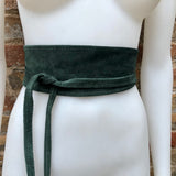 Dark GREEN suede OBI belt. Wrap belt in natural soft suede. Green waist belt, Wraparound green belt . Genuine leather boho belt.