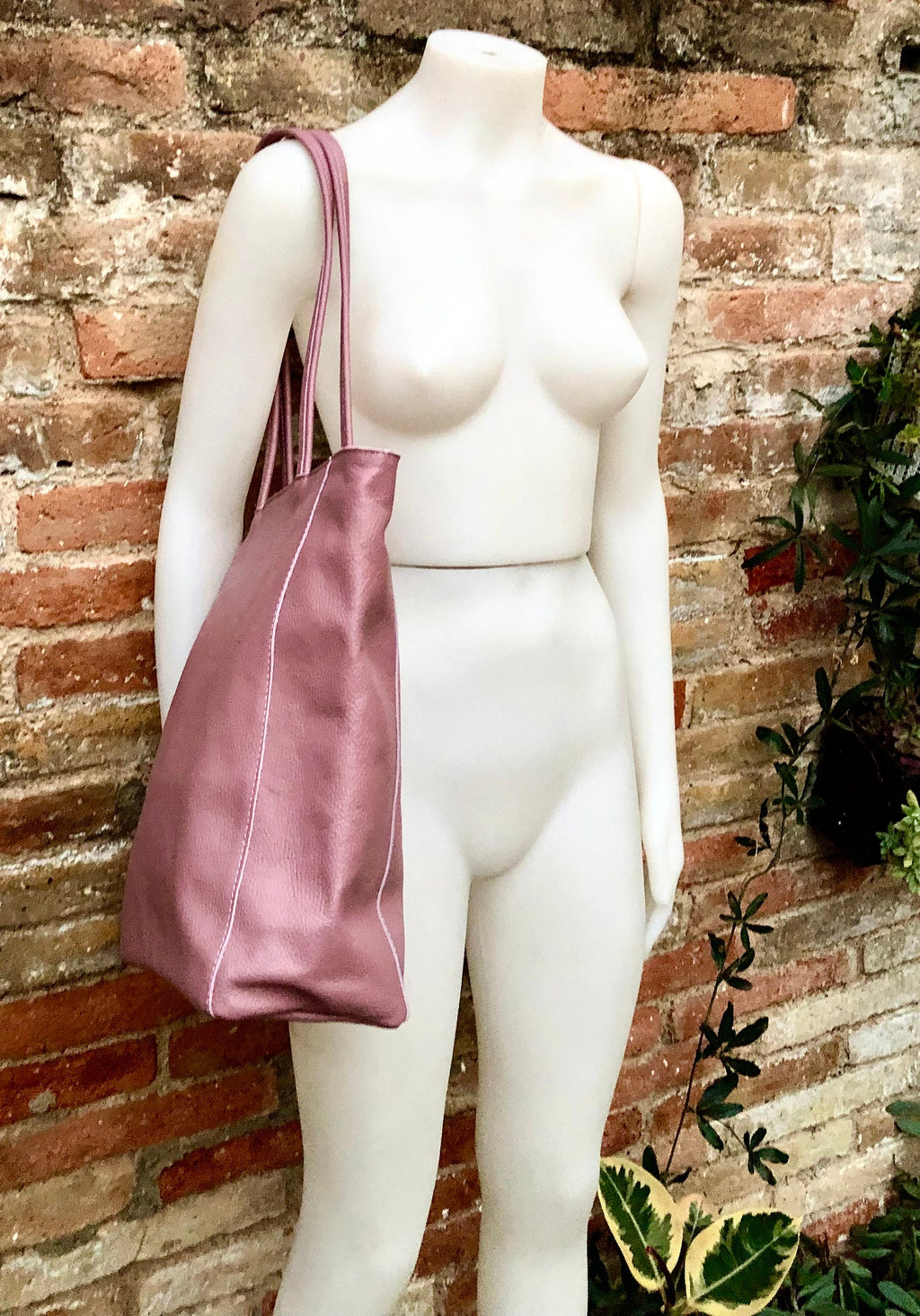 NEW with zipper and lining. large tote leather bag in PURPLE-PINK. Soft genuine leather shopper. Carry all bag for laptops, tablets, books..