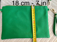 Small leather bag in GREEN .Cross body bag, shoulder bag or wristlet in GENUINE leather. GREEN bag with adjustable strap. Green purse.